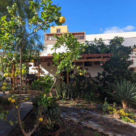 Casa Roberta Agua Apartment Arona  Exterior photo